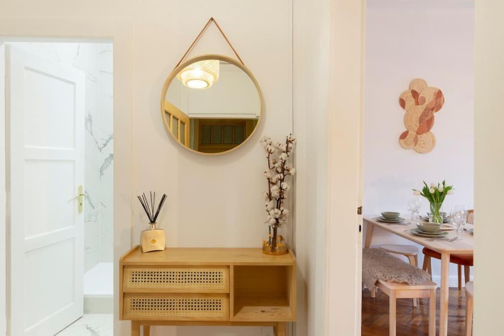 Bohemian Bakoua & Chesterfield Cottage, Hyper-Centre เมซ์ ภายนอก รูปภาพ
