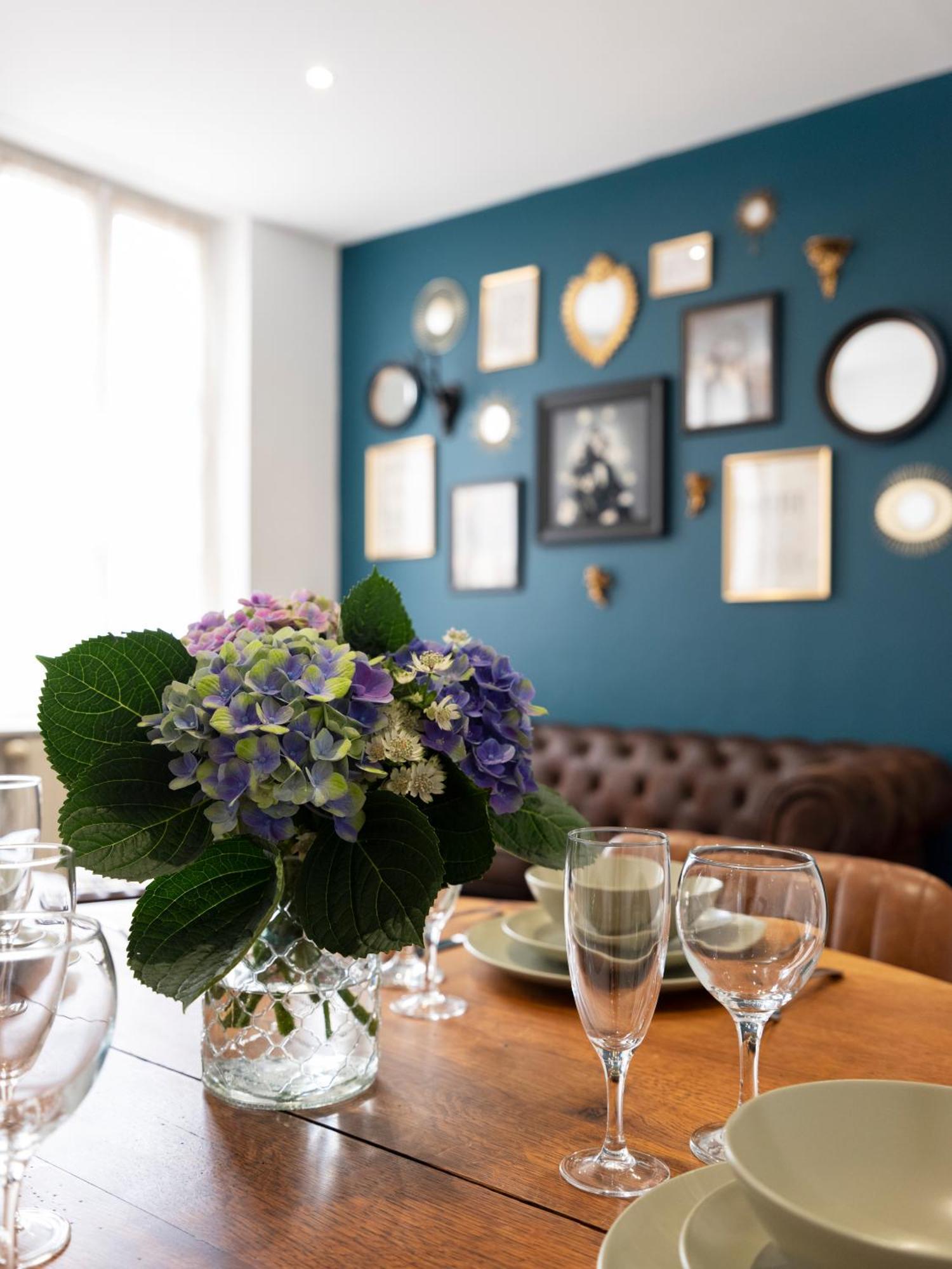 Bohemian Bakoua & Chesterfield Cottage, Hyper-Centre เมซ์ ภายนอก รูปภาพ